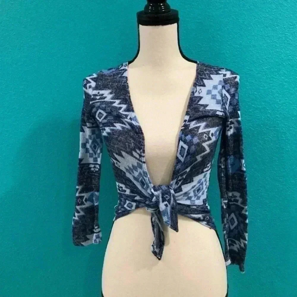 ⭐️ Kids justice blue sweater cardigan in size 7